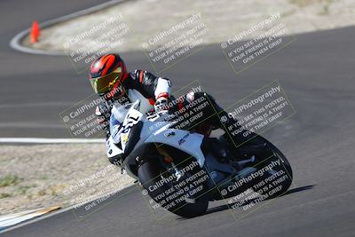 media/Sep-21-2025-TrackDaz (Sun) [[277c75b276]]/C Group/1140pm (Turn 3)/